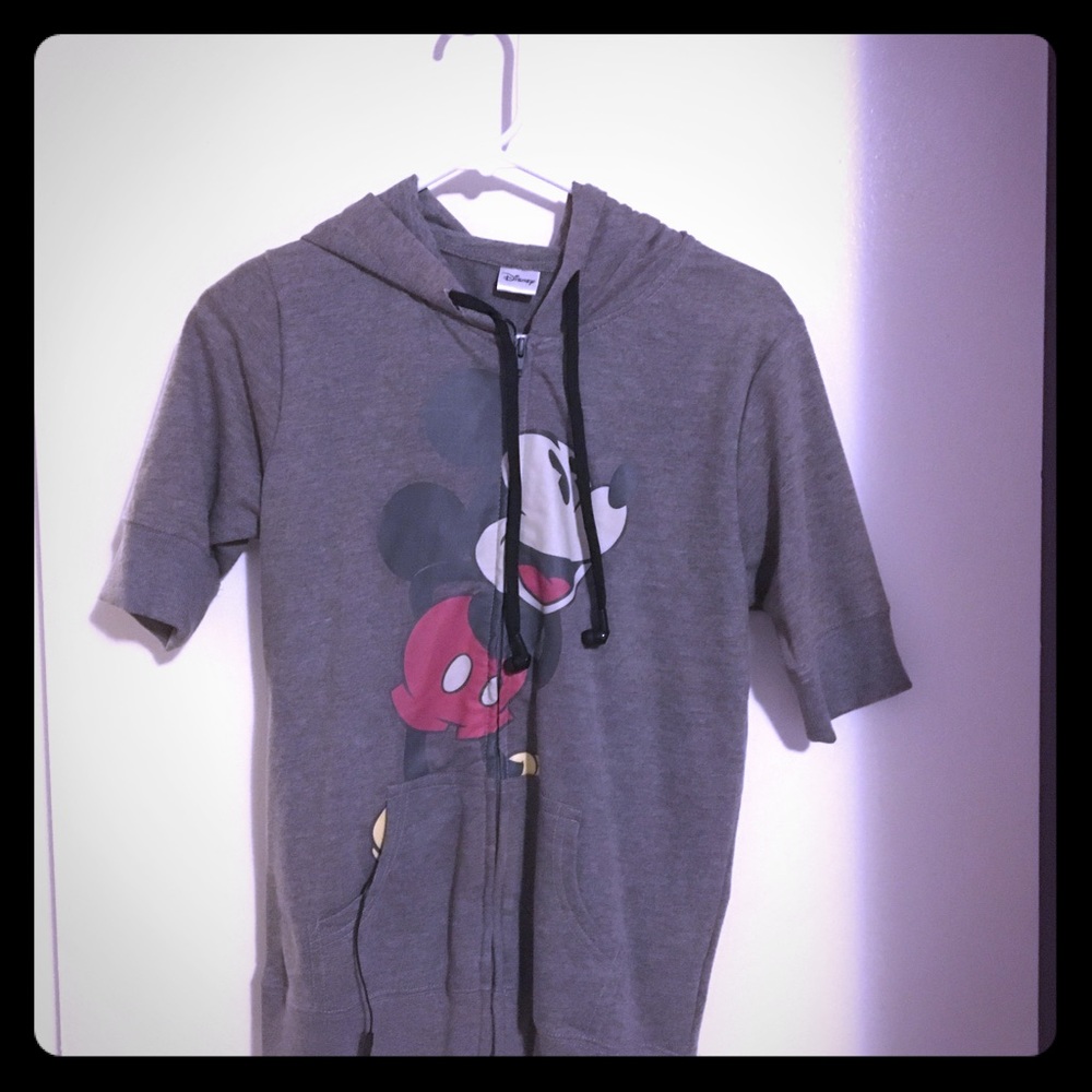 Mickey zip up quarter length sleeve